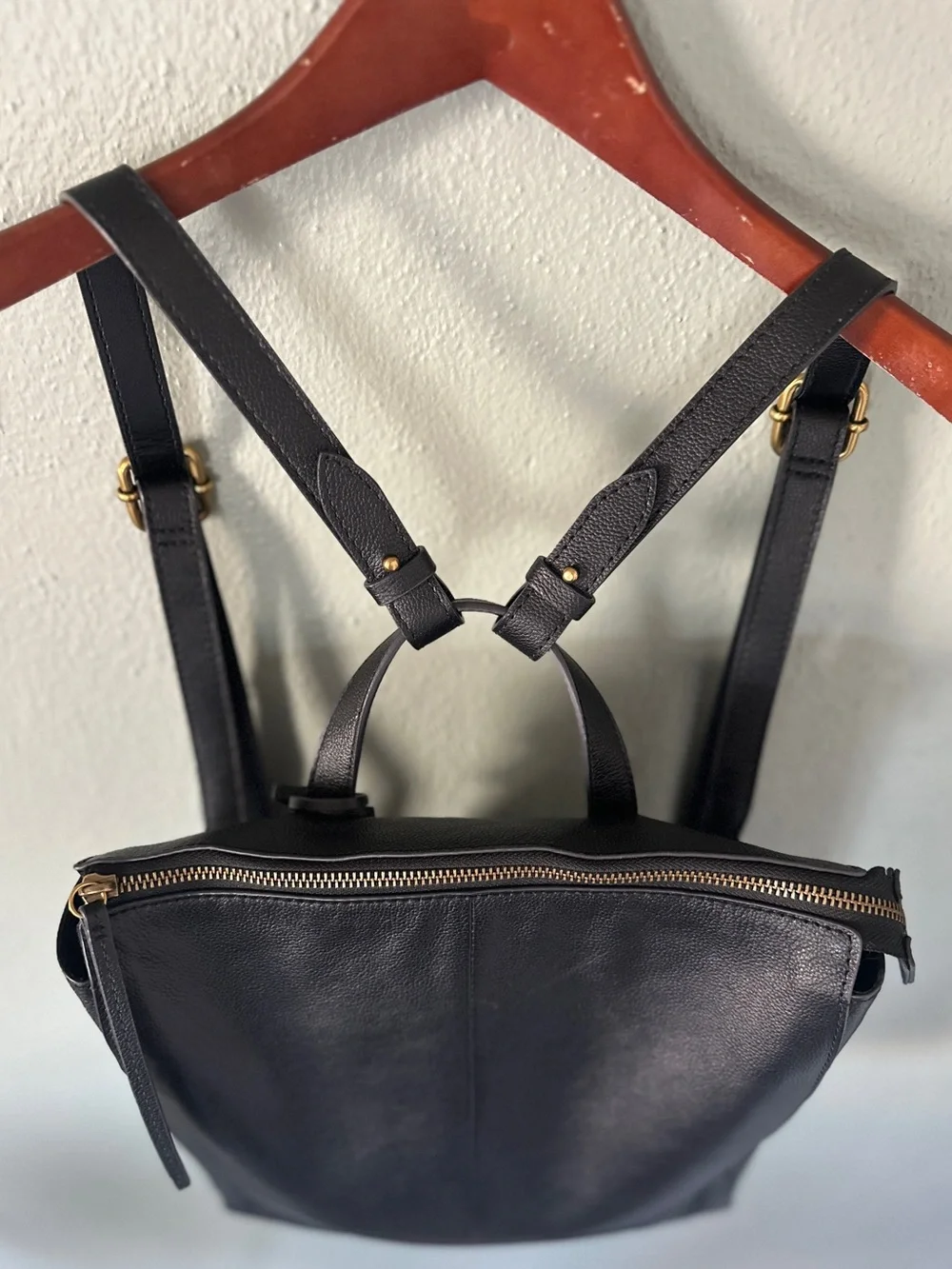 FOSSIL Elina Large Convertible Leather Backpack/Crossbody/Tote Bag NWOT